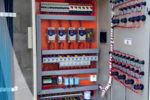 Painel de Controle Estação Compacta de Tratamento de Efluente Industrial